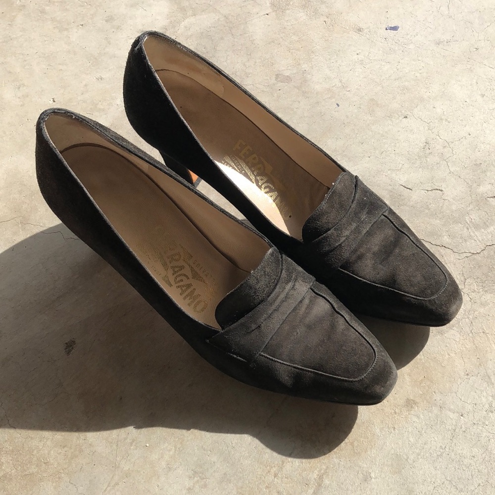 Ferragamo ladies velvet